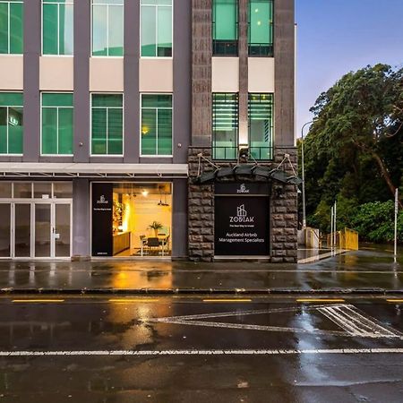 Cosy Two Bedroom Apartment With Balcony Pool And Gym Auckland Exterior photo